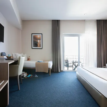Waterfront Hotel Sliema