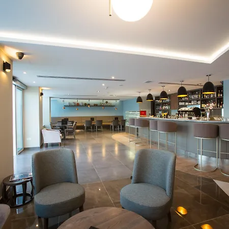Hotel Waterfront