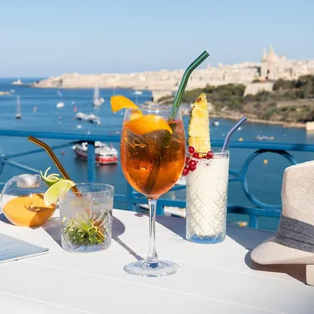 Hotell Waterfront 4*