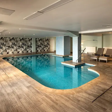 Hotel Waterfront 4*