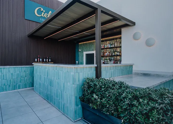 Отель Waterfront