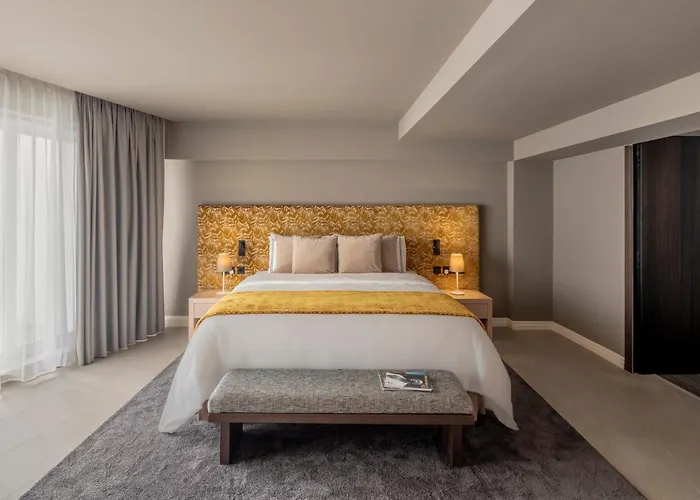 Waterfront Hotell Sliema