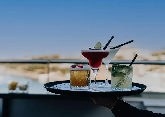 Ξενοδοχείο Waterfront 4*